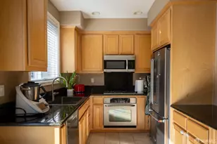 1194 Gliessen Ter, Sunnyvale, CA 94089 - Photo 17