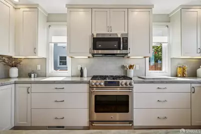 79 Collins Street, San Francisco, CA 94109 - Photo 15