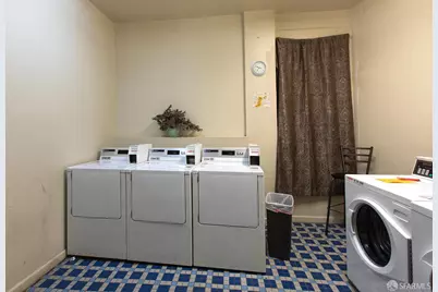815 Ofarrell Street, San Francisco, CA 94109 - Photo 17