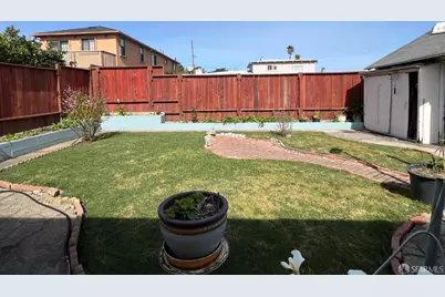 10 Bradford Drive, South San Francisco, CA 94080 - Photo 15