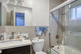 1016 Washington St, San Francisco, CA 94108 - Photo 3