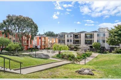 25 Galilee Lane #5, San Francisco, CA 94115 - Photo 33