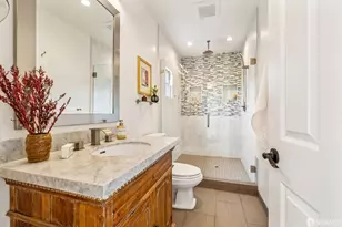 2370 North Point St, San Francisco, CA 94123 - Photo 45