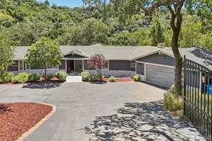 1955 Edgewood Rd, Redwood City, CA 94062 - Photo 3