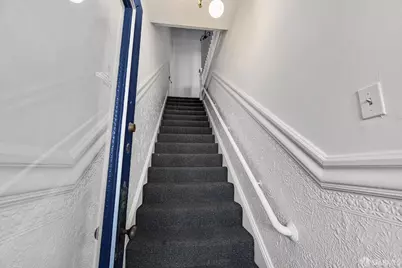 642 Clayton Street, San Francisco, CA 94117 - Photo 9