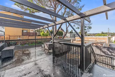 300 Klamath Street, Brisbane, CA 94005 - Photo 31