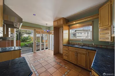95 South Hill Boulevard, San Francisco, CA 94112 - Photo 15