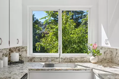 1819 8th Avenue, San Francisco, CA 94109 - Photo 23