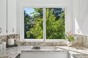 1819 8th Ave, San Francisco, CA 94109 - Photo 23