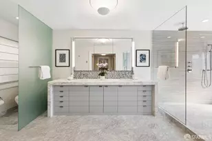 2649 Green St, San Francisco, CA 94123 - Photo 31