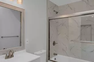 1560 McKinnon Ave, San Francisco, CA 94124 - Photo 15