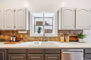 546 23rd Ave, San Francisco, CA 94121 - Photo 29