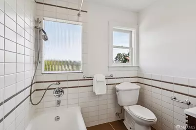 2062 10th Avenue, San Francisco, CA 94116 - Photo 39