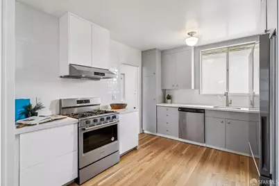 2062 10th Avenue, San Francisco, CA 94116 - Photo 15