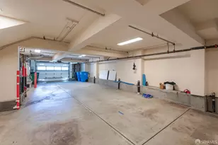 1180 Clayton St, San Francisco, CA 94117 - Photo 25