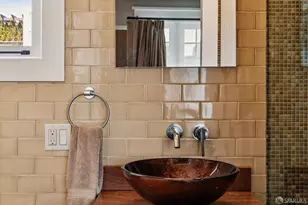 1254 Washington St, San Francisco, CA 94108 - Photo 23