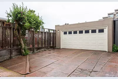 5380 Thomas Avenue, Oakland, CA 94618 - Photo 13