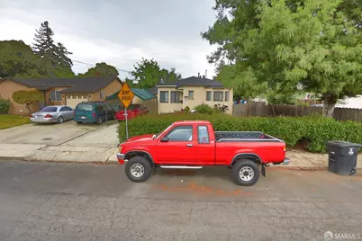 2377 Poplar Avenue, East Palo Alto, CA 94303 - Photo 3