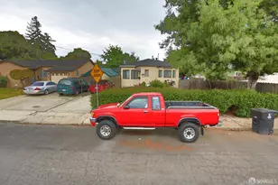 2377 Poplar Ave, East Palo Alto, CA 94303 - Photo 3