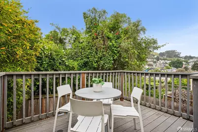 62 Mullen Avenue, San Francisco, CA 94110 - Photo 23