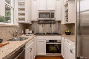 2676 Union St, San Francisco, CA 94123 - Photo 17