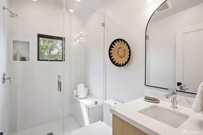 126 Mullen Avenue, San Francisco, CA 94110 - Photo 13