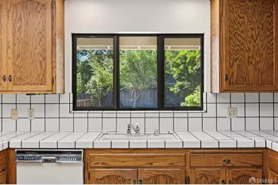 1322 Ashwood Court, San Mateo, CA 94402 - Photo 13