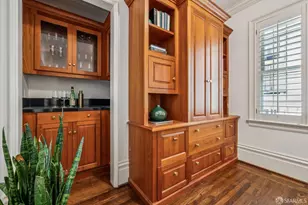 2001 Sacramento St, San Francisco, CA 94109 - Photo 27