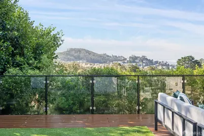 39 Christopher Drive, San Francisco, CA 94131 - Photo 61