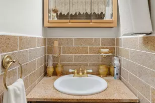 1310 Gilman Ave, San Francisco, CA 94124 - Photo 17