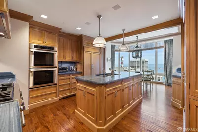 301 Mission Street #52B, San Francisco, CA 94105 - Photo 17
