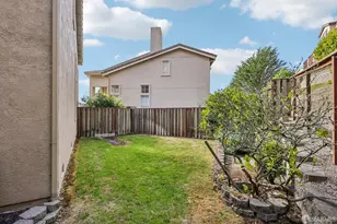 356 View Point Ct, Pacifica, CA 94044 - Photo 37