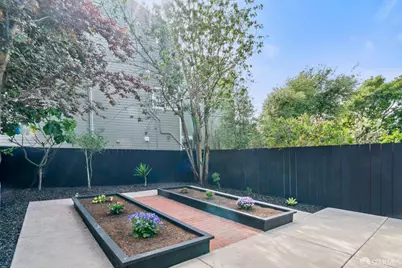 384 Rolph Street, San Francisco, CA 94112 - Photo 45