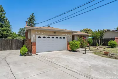 5175 La Corte Bonita, Concord, CA 94521 - Photo 5