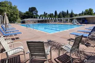 3136 Rossmoor Pkwy, Walnut Creek, CA 94595 - Photo 33