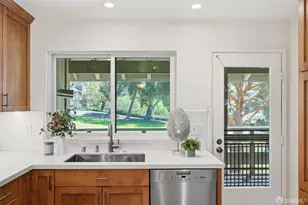 3136 Rossmoor Pkwy, Walnut Creek, CA 94595 - Photo 17