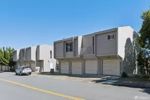110 Gardenside Dr, San Francisco, CA 94131 - Photo 9
