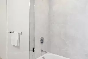 1433 Bush St, San Francisco, CA 94109 - Photo 15