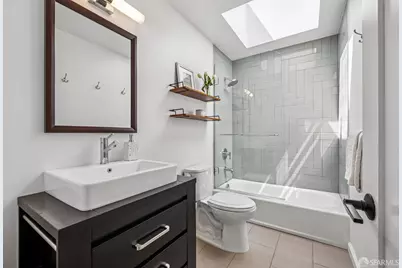 1479 Newcomb Avenue, San Francisco, CA 94124 - Photo 25