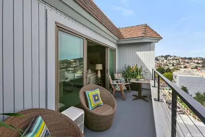 77 Grand View Avenue #301, San Francisco, CA 94114 - Photo 5