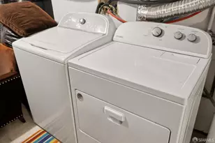 245 Laussat St, San Francisco, CA 94117 - Photo 27