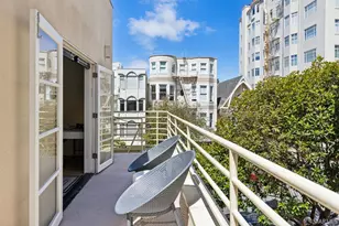 2139 Green St, San Francisco, CA 94123 - Photo 3