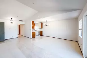 1004 San Antonio Cir, Daly City, CA 94014 - Photo 9