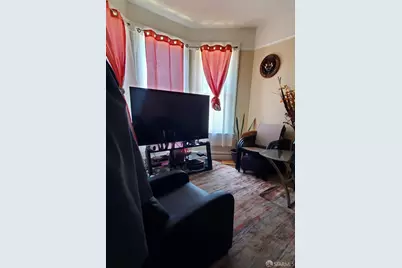 1415 Hawes Street, San Francisco, CA 94124 - Photo 3