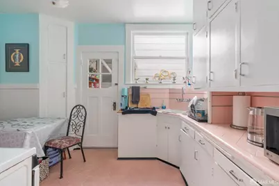 2139 Taraval Street, San Francisco, CA 94116 - Photo 5