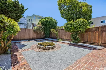 2273 Cayuga Avenue, San Francisco, CA 94112 - Photo 3