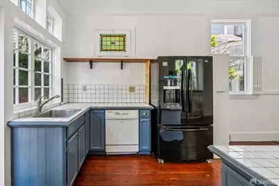 3846 Cesar Chavez Street, San Francisco, CA 94131 - Photo 29