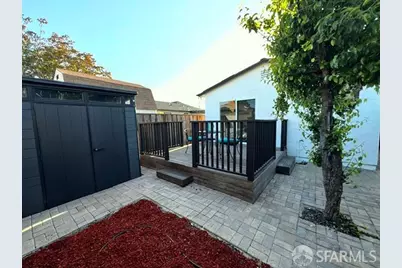 590 Hurlingame Avenue, Redwood City, CA 94063 - Photo 13