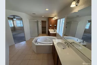 1841 Kern Mountain Way, Antioch, CA 94531 - Photo 17