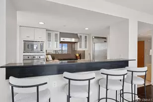 355 1st St, San Francisco, CA 94105 - Photo 9